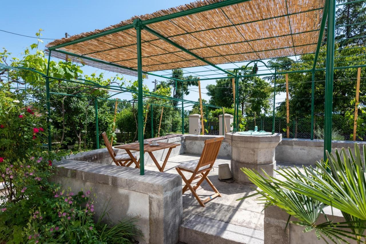 Casa Fiumana Laura Apartmán *