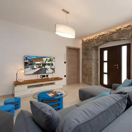 Casa Fiumana Laura Apartment Rijeka Exterior photo